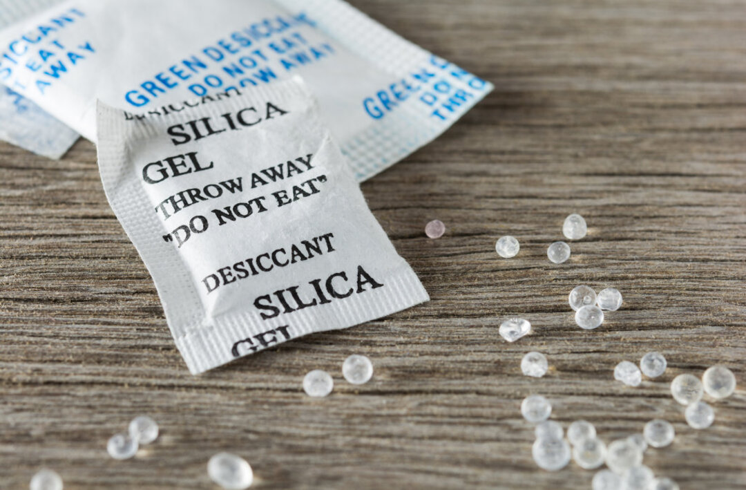 Silica gel là gì? Cấu tạo, công dụng và 7 loại phổ biến nhất 2026